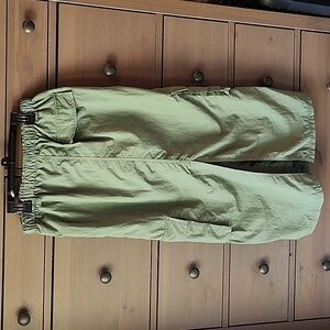 Parachute Skirt in Army Green Size Small by Love Tree CARGO type pockets